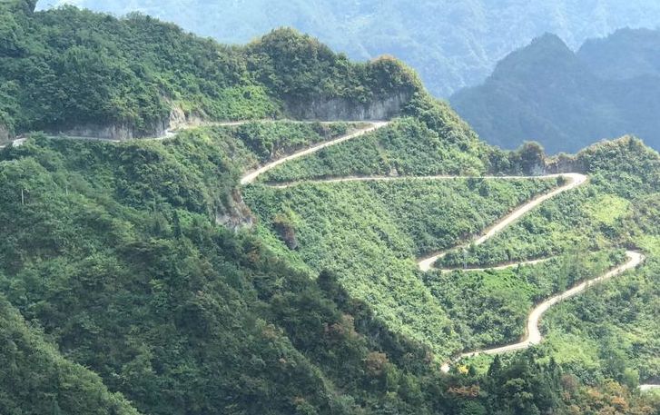  p>白土乡,隶属于重庆市黔江区,地处 a target="_blank" href="/item