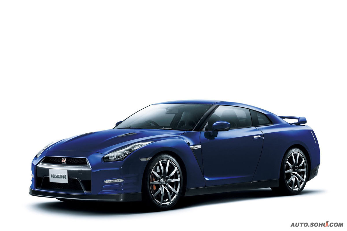 lemmaid="1249500">日产汽车 /a>生产的高性能高可靠性的大马力跑车