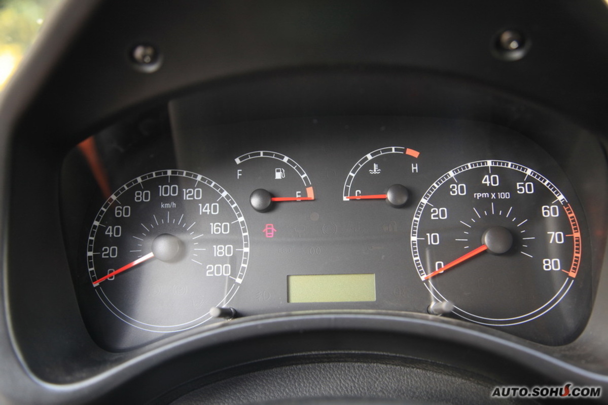  p>长城哈弗m1是一款由长城汽车公司发行的车型,该款车设计可爱动感