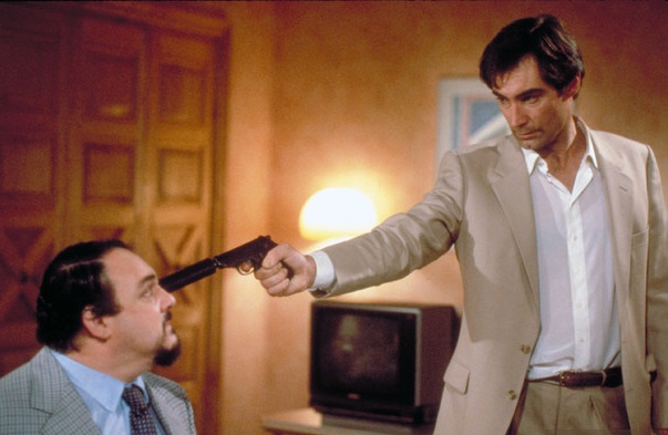  p>《007之黎明生机》是由 a target="_blank" href="/item/约翰