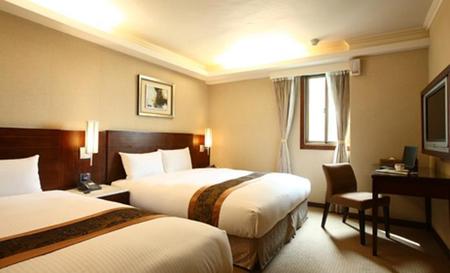  p data-id="go0lm3ddol">帝宝大饭店位于台中,是家3星级酒店. /p>