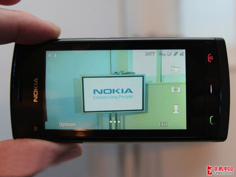  p>诺基亚500是诺基亚公司于2011年8月1日发布的智能手机,该机搭载