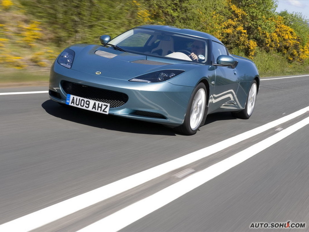  p>路特斯(lotus cars,曾被译为"莲花汽车")是世界著名的跑车与赛车