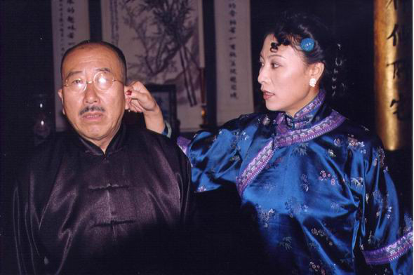  p>《风声鹤唳》是由中国国际电视总公司,北京星美影视文化传播有限
