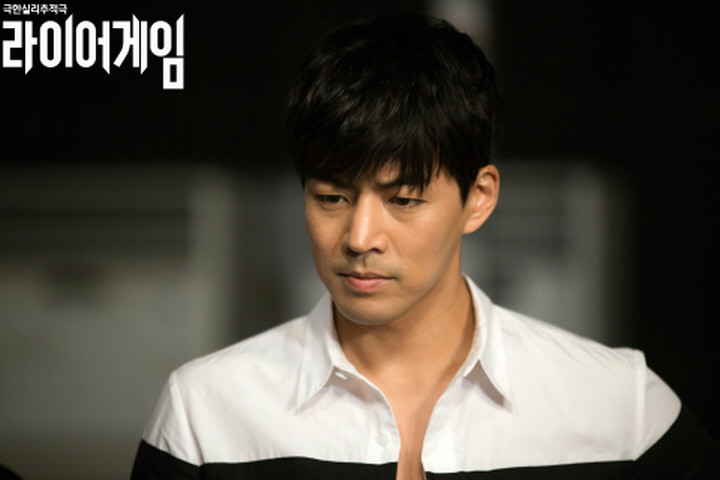  p>李尚允(         ),1981年8月15日出生于韩国首尔,韩国男演员,韩国