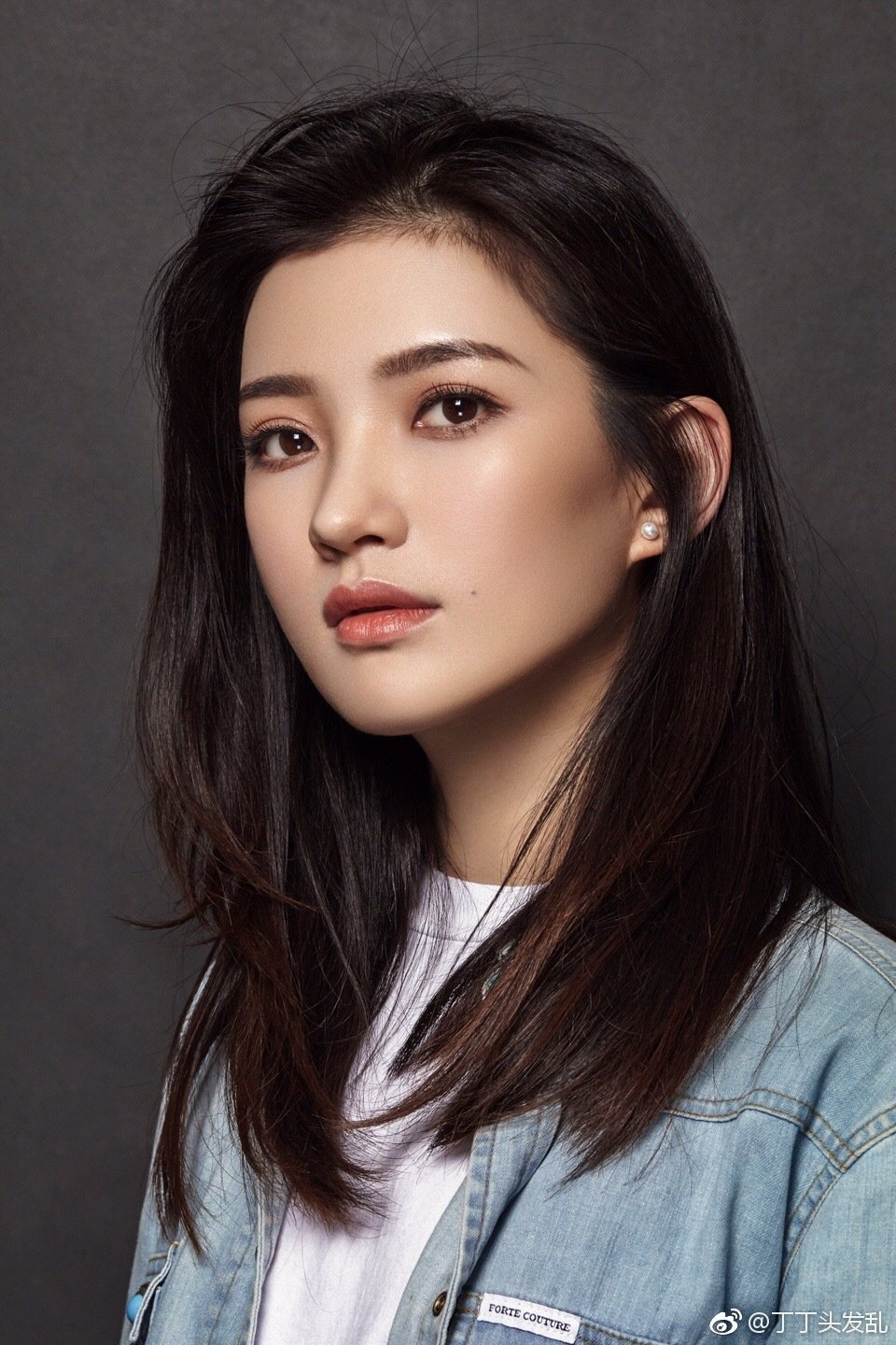 scv">丁丁,1987年1月19日出生于山东省济南市,中国内地流行乐女歌手