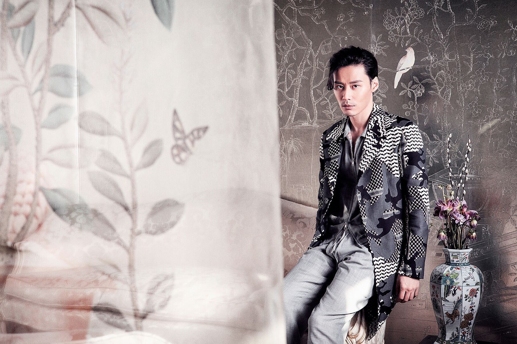  p>程枫,原名程皓枫,1976年12月10日出生于上海市,中国内地影视男演员