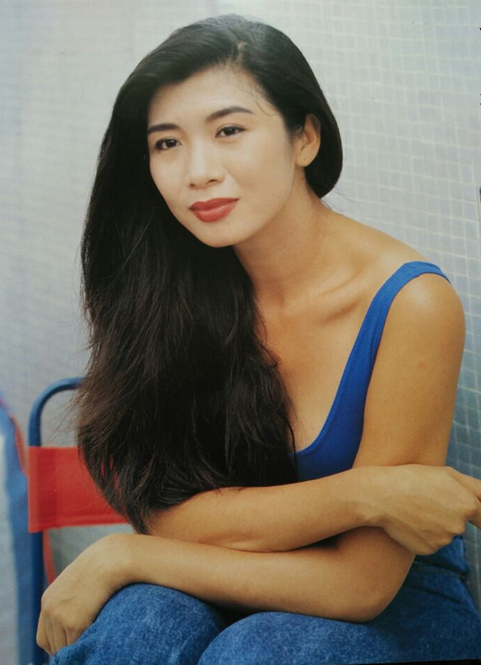 吴家丽,1963年出生于香港,香港演员