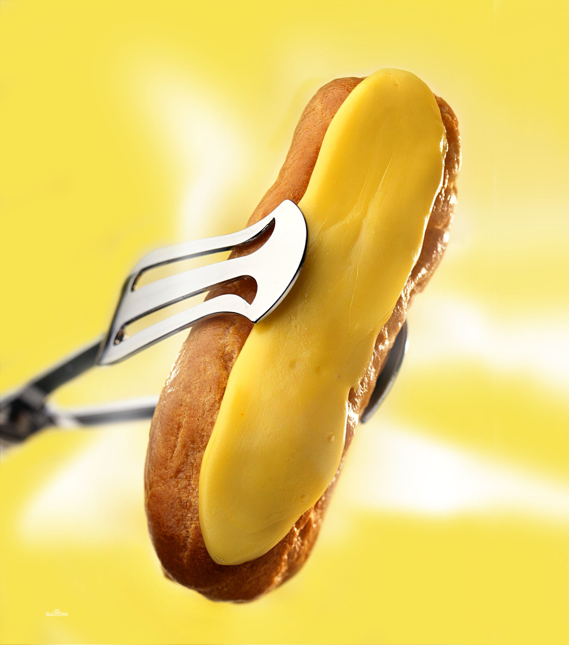  p>泡芙(puff)是一种源自意大利的甜食.