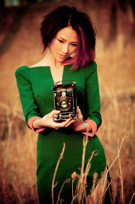  p data-id="gnt1xfcegd">黄琦雯,中国内地女歌手,摩登复古音乐人