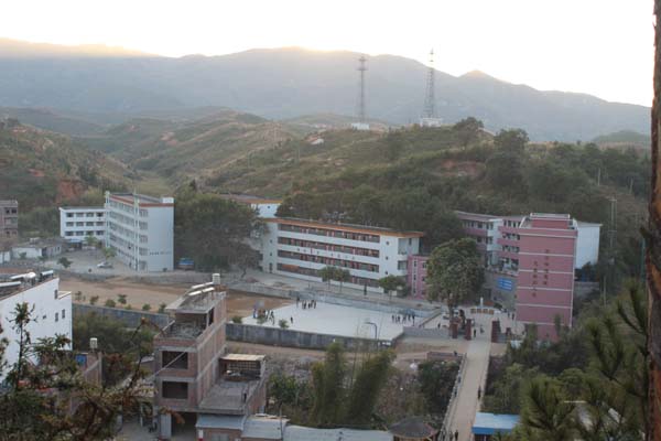 五华县桥江中学