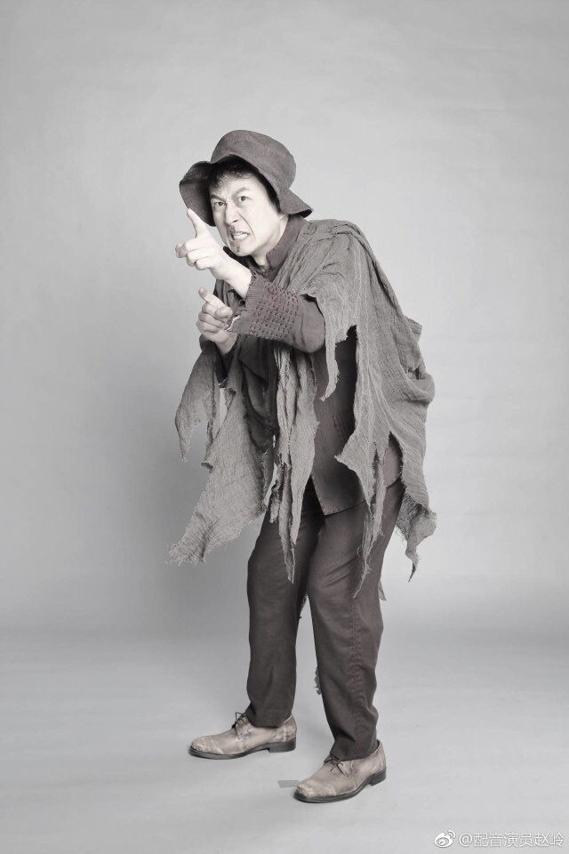  p>赵岭,1974年2月24日出生于江苏常州,中国内地配音男演员,教师,演员