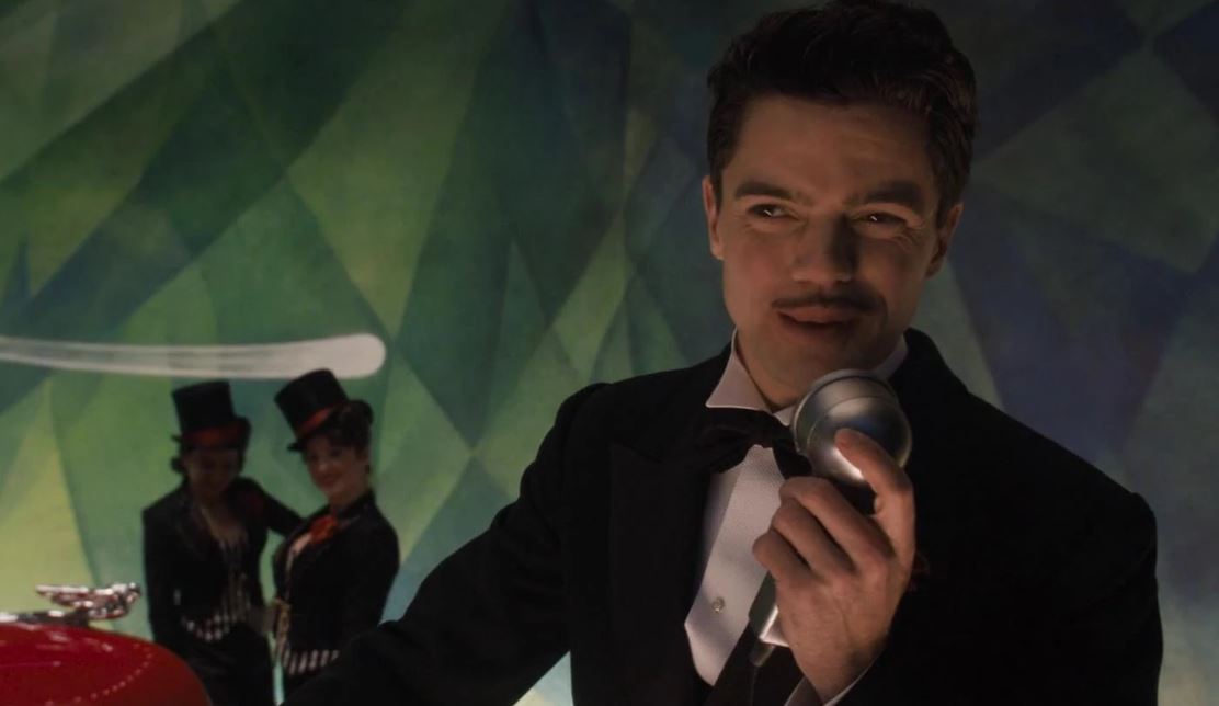 霍华德·史塔克