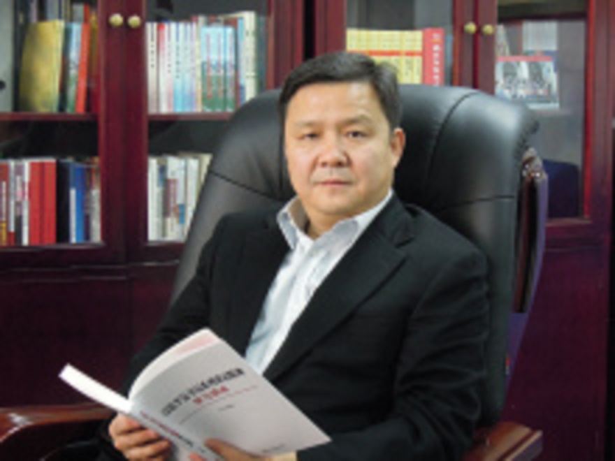  p>潘军,男,汉族,中国国籍,1965年8月生,北京市人,中共党员,1993年9月