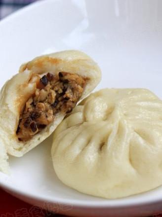香菇肉丁包
