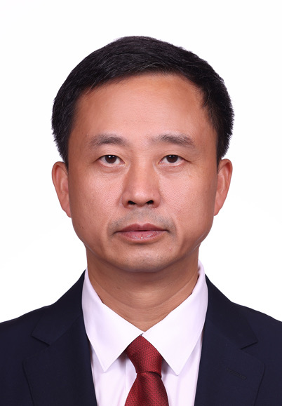 乐山市,中共党员,研究生学历,1994年本科毕业于重庆大学建筑城规学院