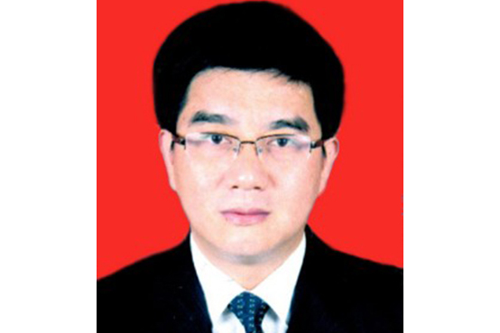 大学文化,中共党员,1993年7月参加工作,现任安徽省亳州市蒙城县 a