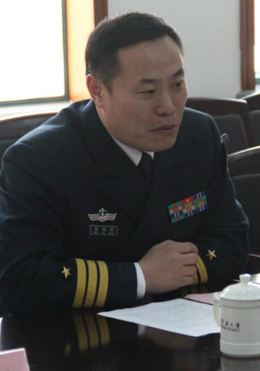  span class="ref" data-ctrid="2hdvtbpd99h">现任海军士官学校政委