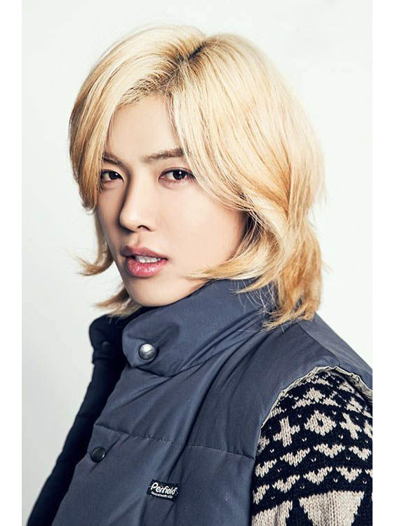  p data-id="gnvjd2s0lu">滑川康男,艺名康男,1987年3月23日出生于