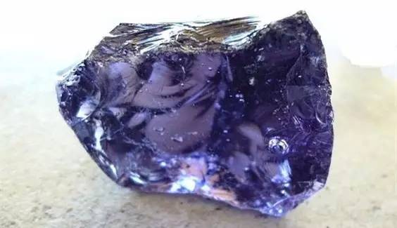 火山玻璃