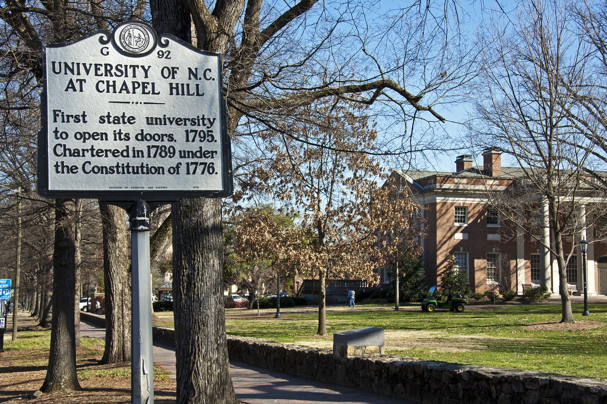 of north carolina at chapel hill,简称:unc)创建于1789年,是世界