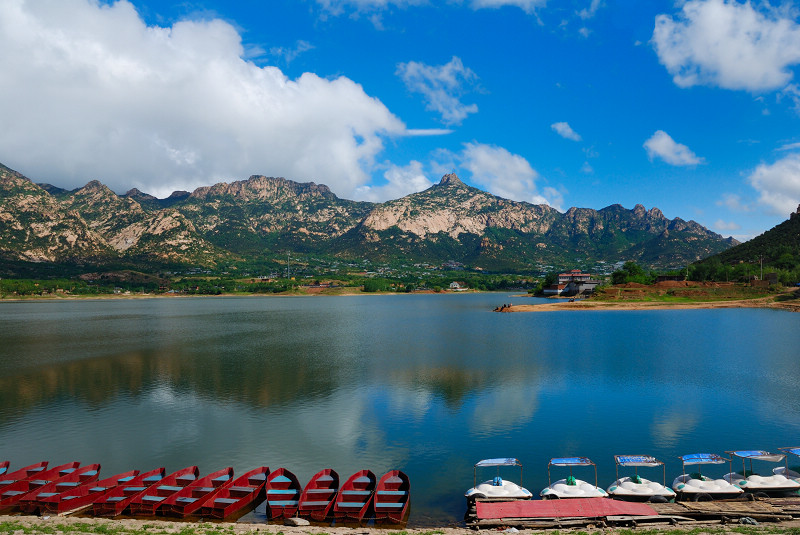  p>碣石山风景区位于河北省秦皇岛市 a target="_blank" href="/item