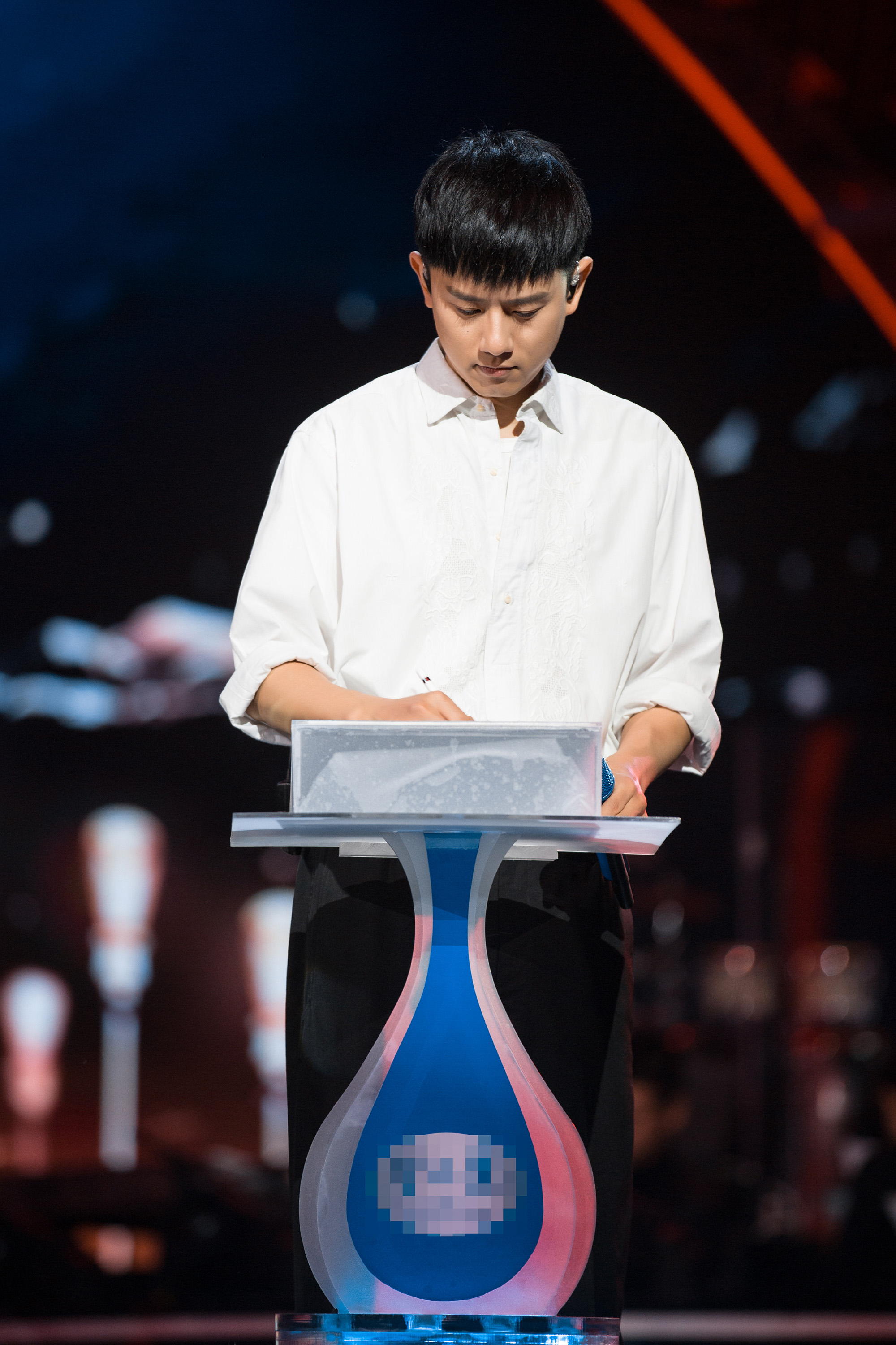  p>张杰(jason zhang),1982年12月20日出生于四川省成都市,中国流行男