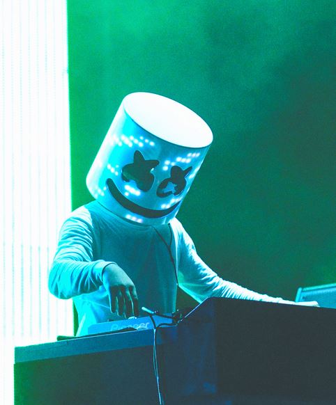  p>棉花糖(marshmello),原名克里斯·康斯托克(chris comstock),艺名"