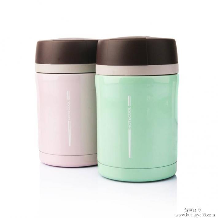  p>焖烧杯是把食物(特别是汤类)放入杯中,然后注入滚烫的开水,接着把