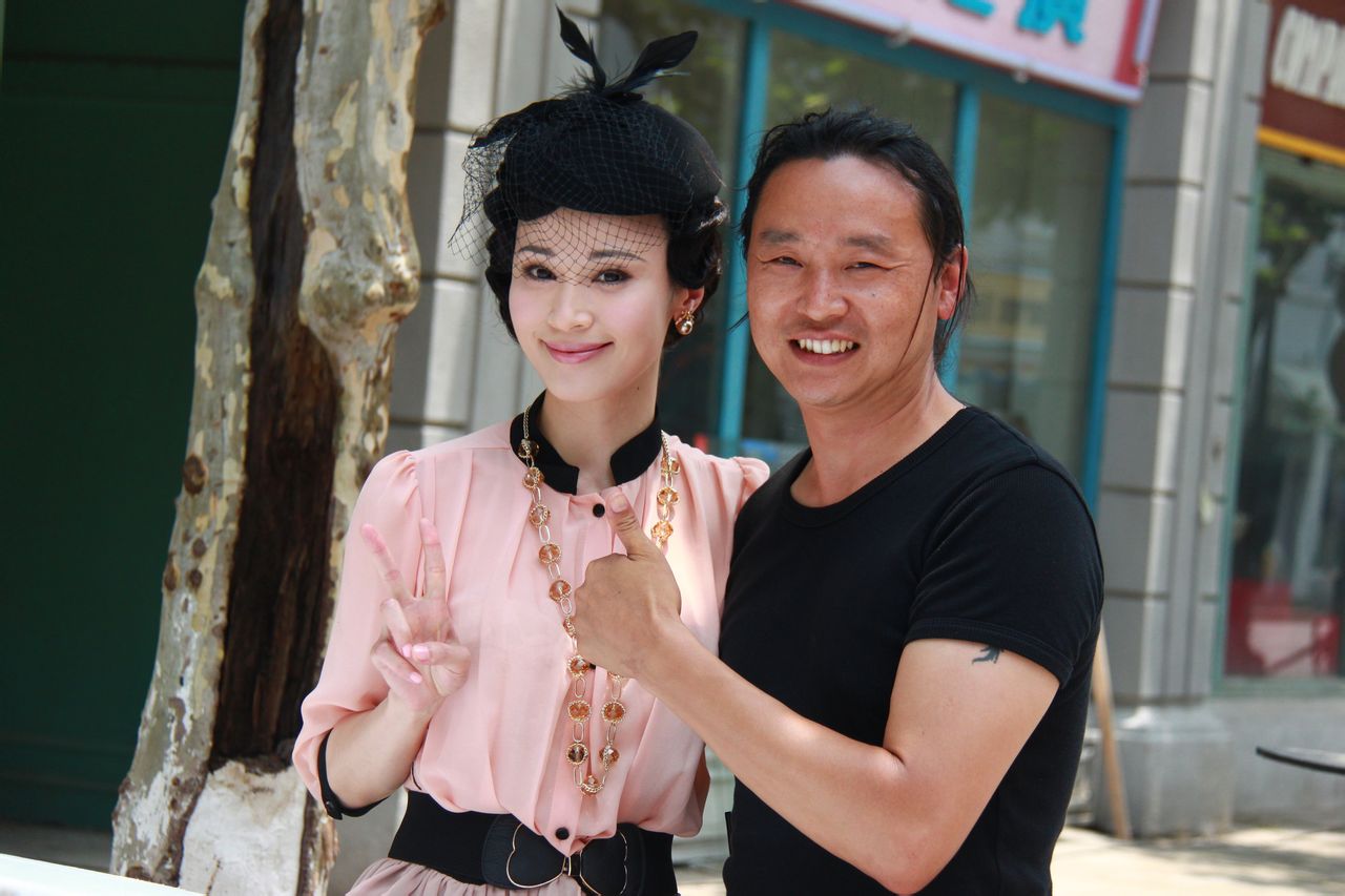  p>石筱群(shi xiao qun),原名石小群,1980年12月24日出生于浙江省