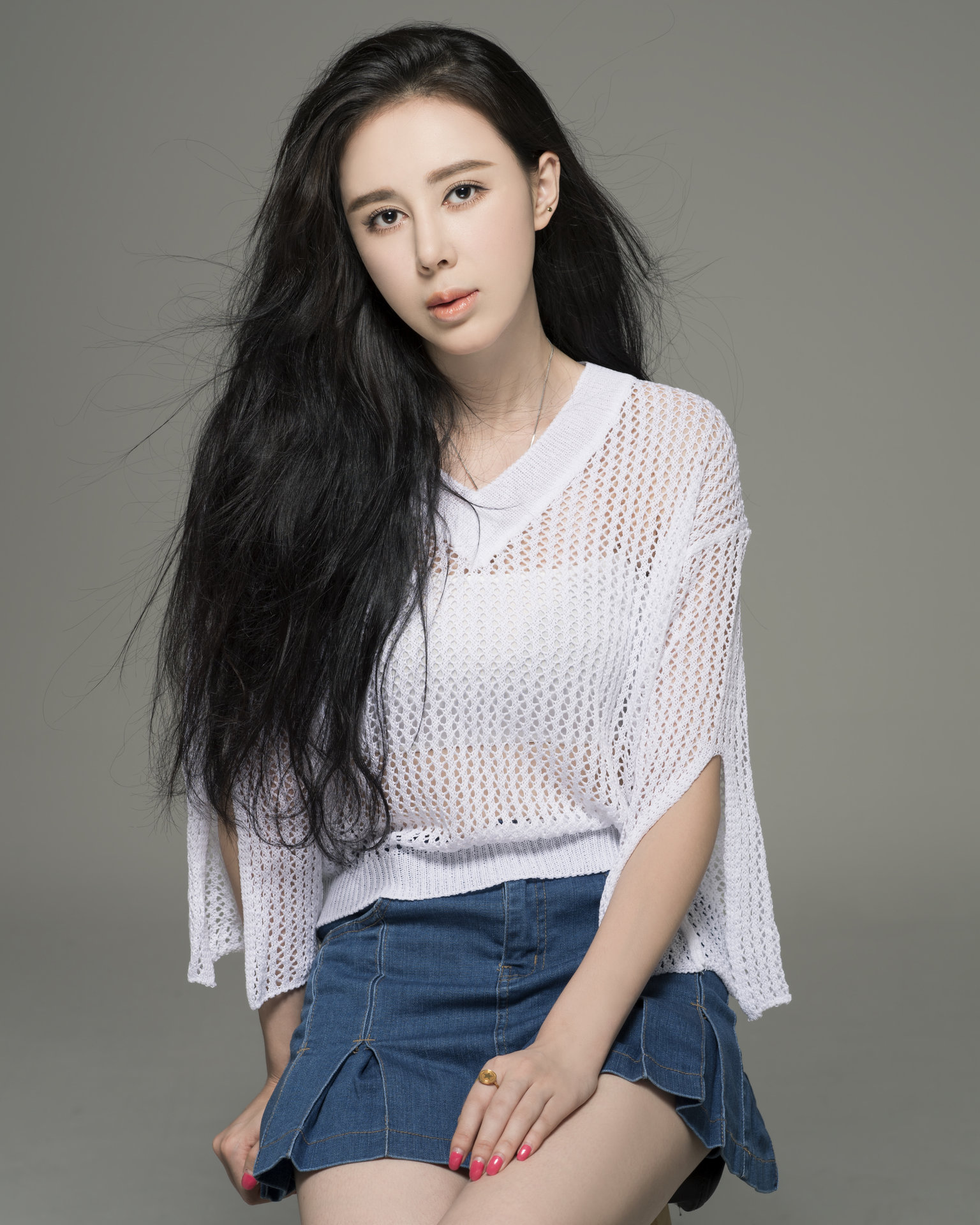  p>徐鸥仪( i>原名徐福晶 /i>),中国内地女演员,模特.