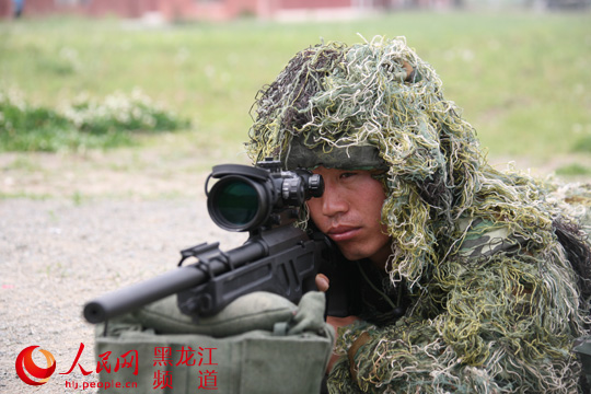  p>李玉峰,武警黑龙江总队二支队特勤中队副中队长.