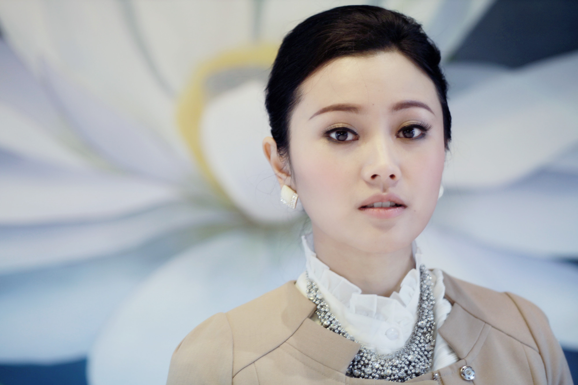 陈凡,2月17日出生于陕西省宝鸡市,毕业于北京电影学院,中国内地女演员