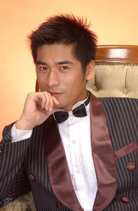 张亮,1978年11月18日出生于江苏省苏州市