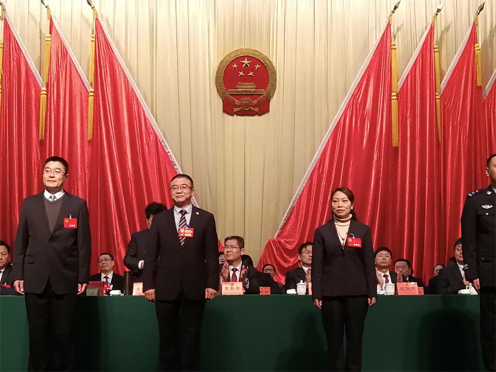王琴