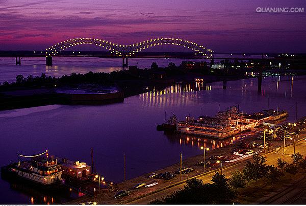  p>密西西比河(英语:mississippi river)是美国最大的河流,是世界第四