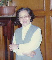  p>陈兰芳,1925年11月出生于浙江嵊县,中国越剧女演员.