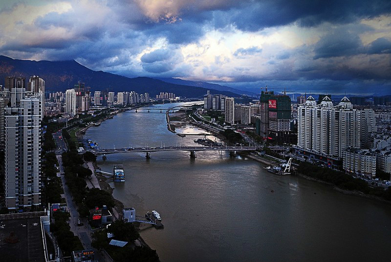  p>闽江,中国 a target="_blank" href="/item/福建">福建 /a>省最大