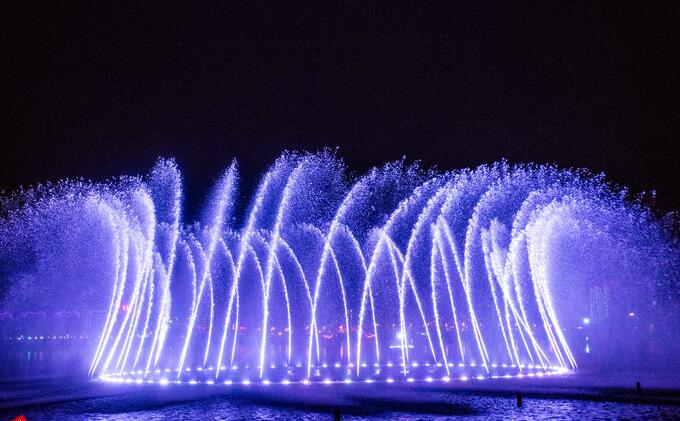  p data-id="gn6zrq5h6r">朝阳金泰音乐喷泉广场位于燕都新区 a