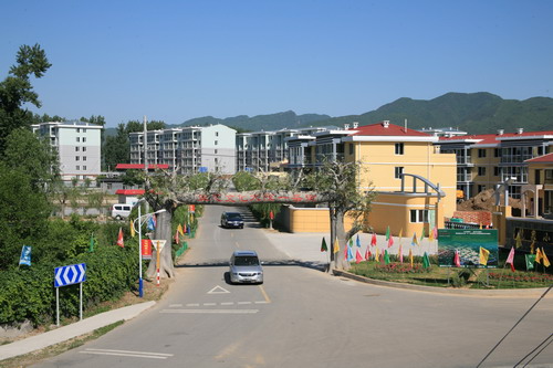  p>怀柔区桥梓镇北宅村位于怀柔水库上游,怀九河必经之路,属水资源一