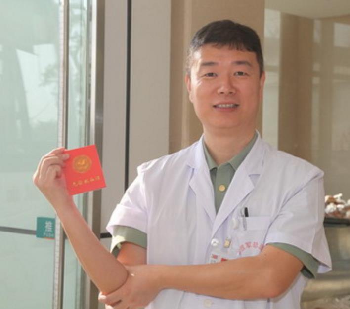  p>骆群,男, span class="ref" data-ctrid="