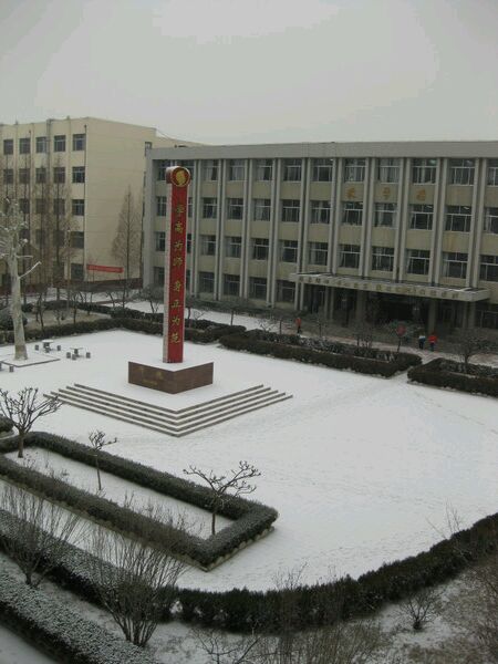  p> a href="#" data-lemmaid="4996432">诸城实验中学 /a>是由山东省