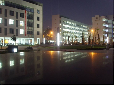 泰兴市第一高级中学