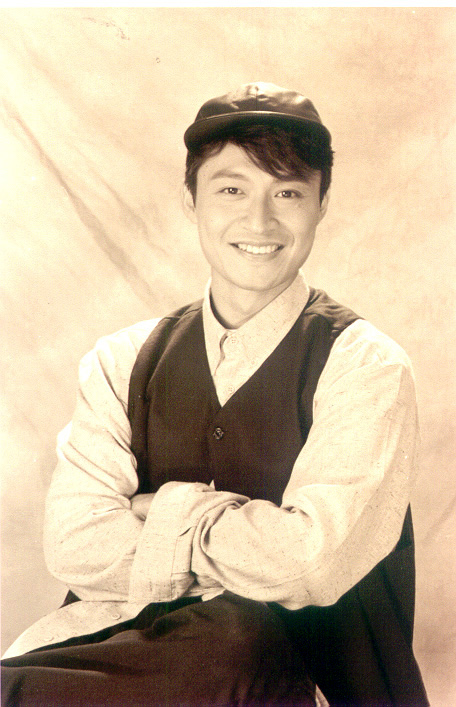 祖籍辽宁省葫芦岛市绥中县,中国台湾男演员