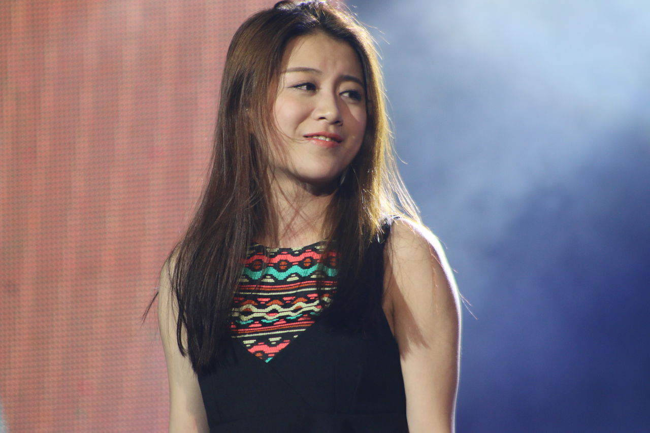 data-id="gnco5ngwhf">李嘉格,1990年1月27日出生于辽宁省盘锦市,中国