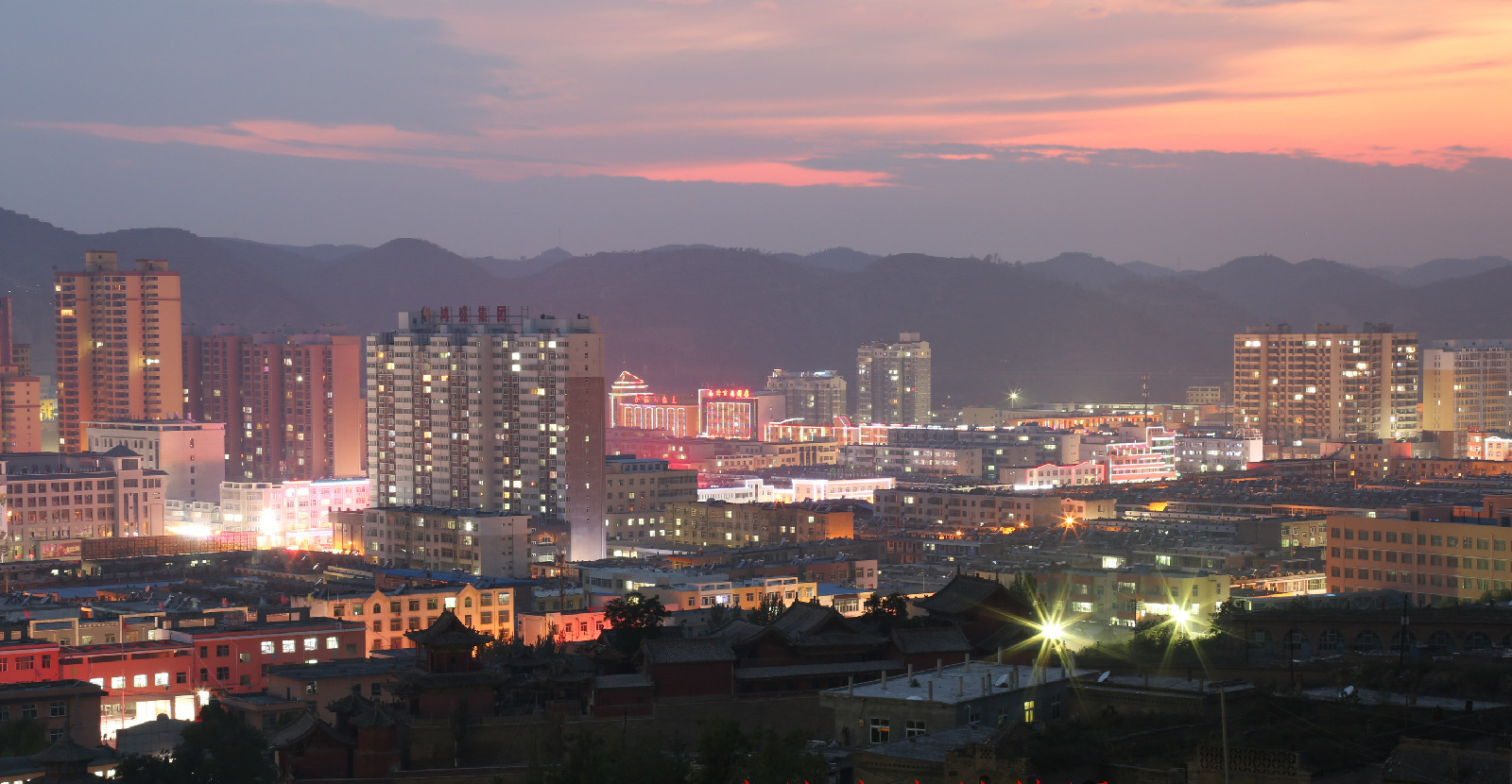  p>米脂县,隶属 a target="_blank" href="/item/陕西省/19657132"