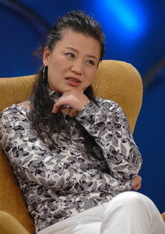 陈百玲