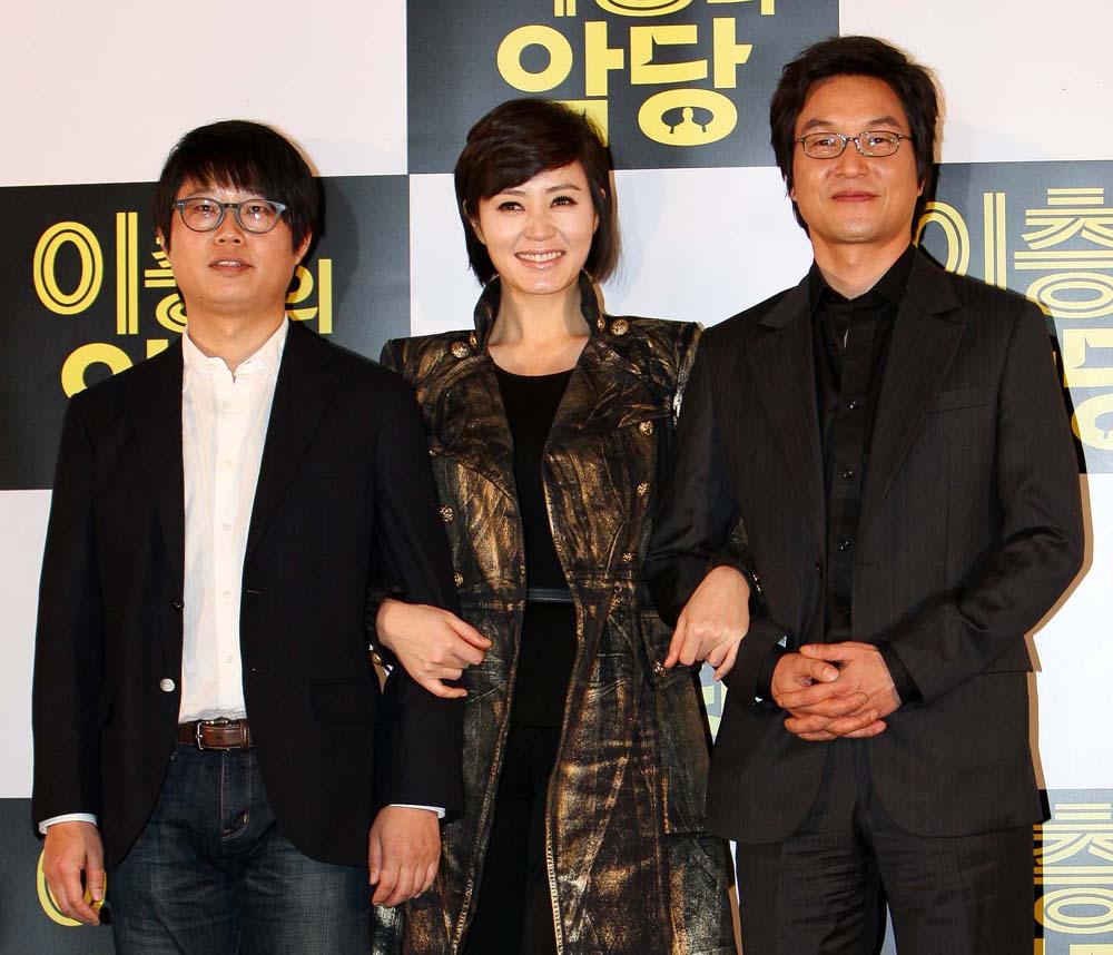  p>韩石圭,1964年11月3日出生于韩国,韩国演员,毕业于 a target="