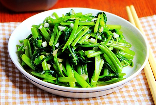 蒜蓉拌空心菜