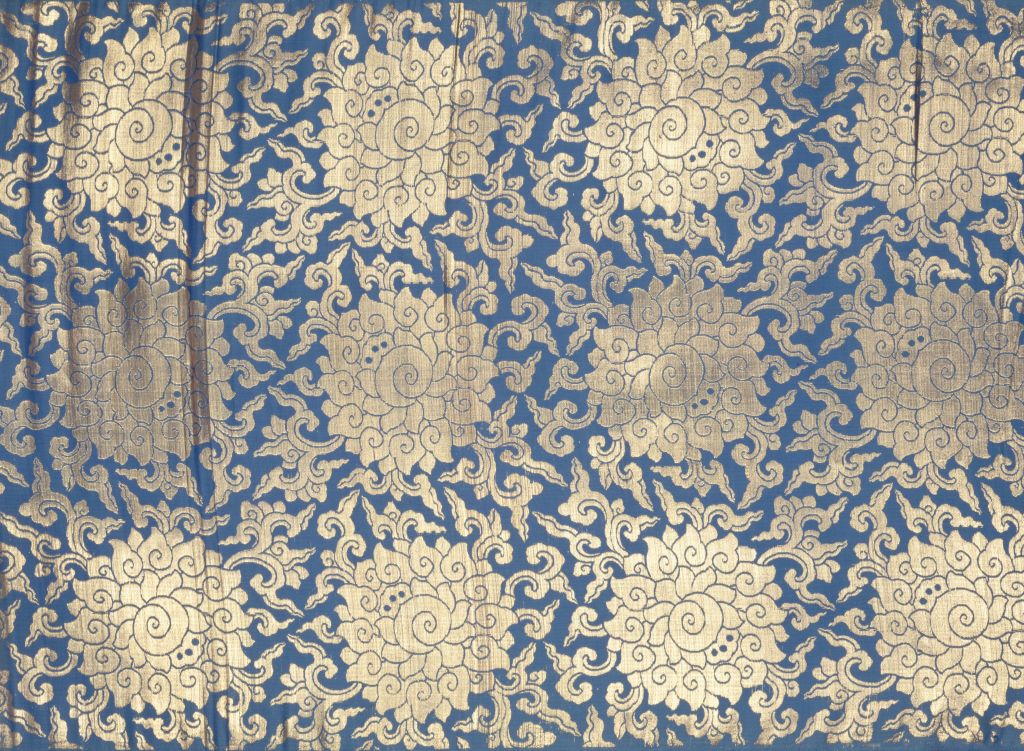 清月白大蕃莲织金缎